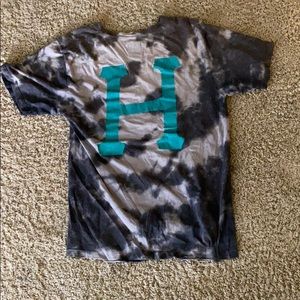 Huf tee
